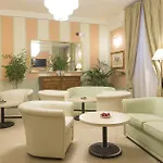 Lvg Collection - Belvedere San Gottardo ホテル 4*