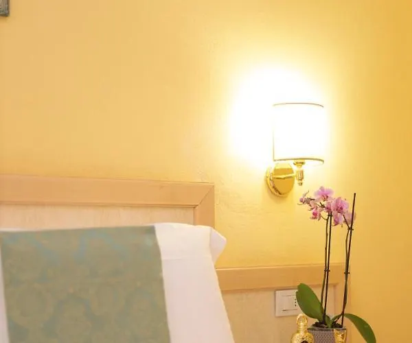 Lvg Collection - Belvedere San Gottardo ヴェルバーニア