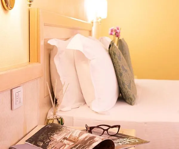 Отель Lvg Collection - Belvedere San Gottardo 4*