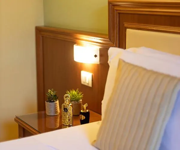 Lvg Collection - Belvedere San Gottardo