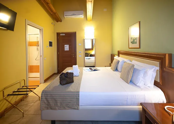 Lvg Collection - Belvedere San Gottardo ホテル ヴェルバーニア